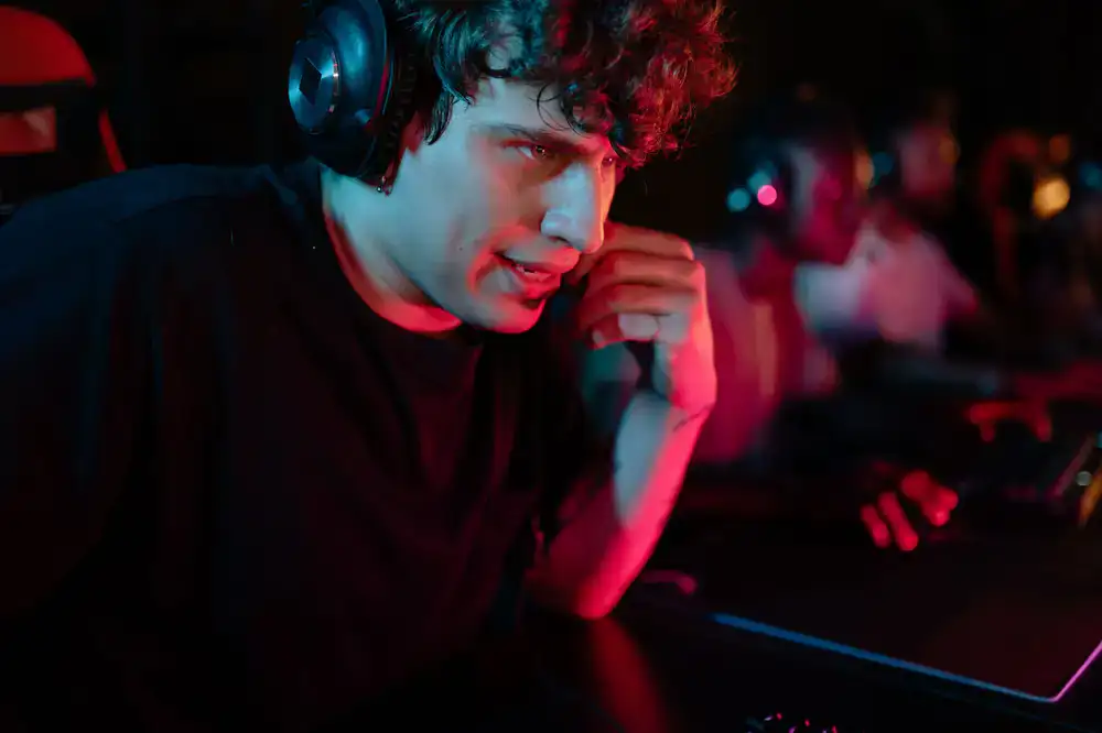 Player connecting game account to esports analytics platform